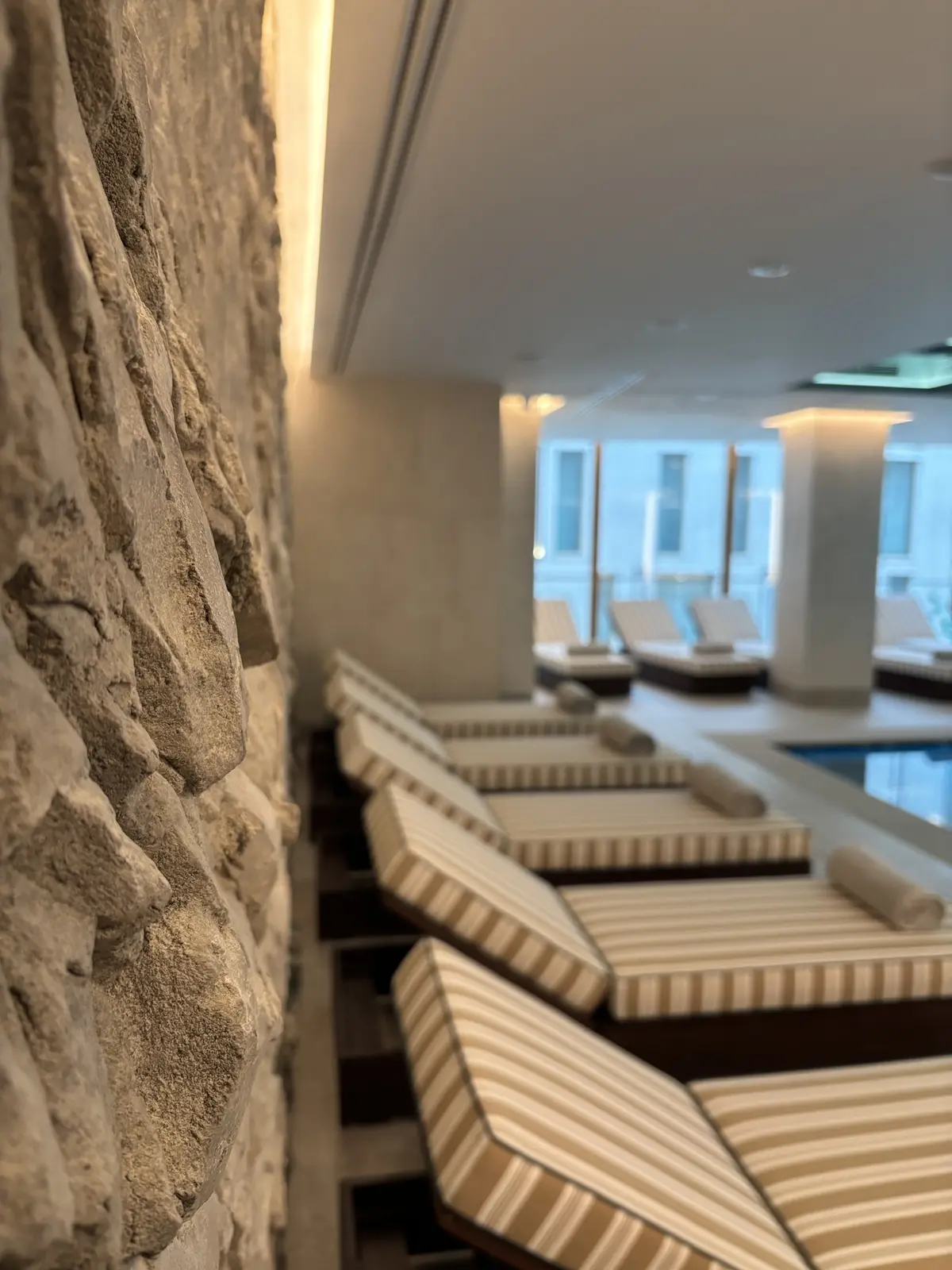 Swissôtel Atmosféra 8